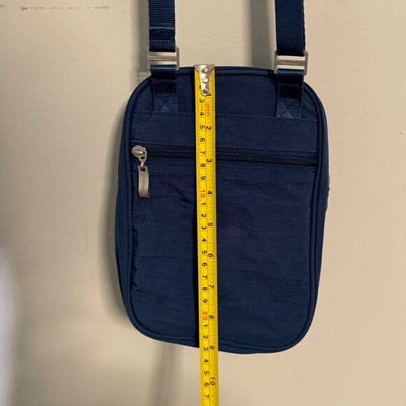 Baggallini Women's Blue Solid Front Slip Pocket Travel Crossbody Bags One Size - Picture 7 of 8
